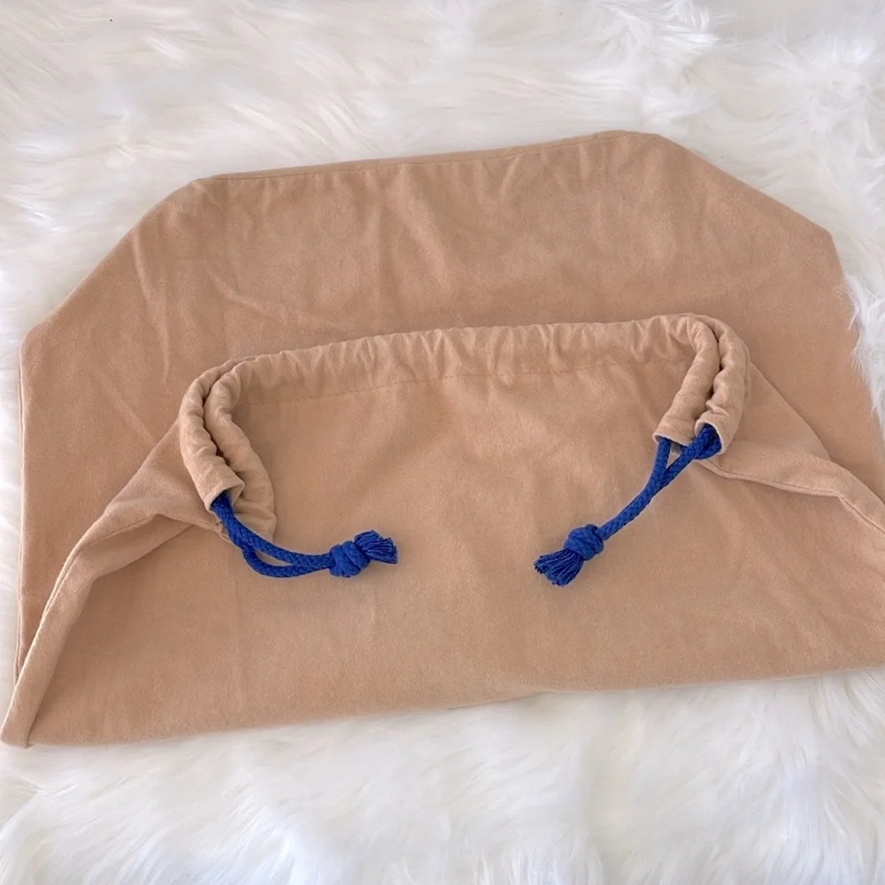 Louis Vuitton Tan Drawstring‎ Dust Bag